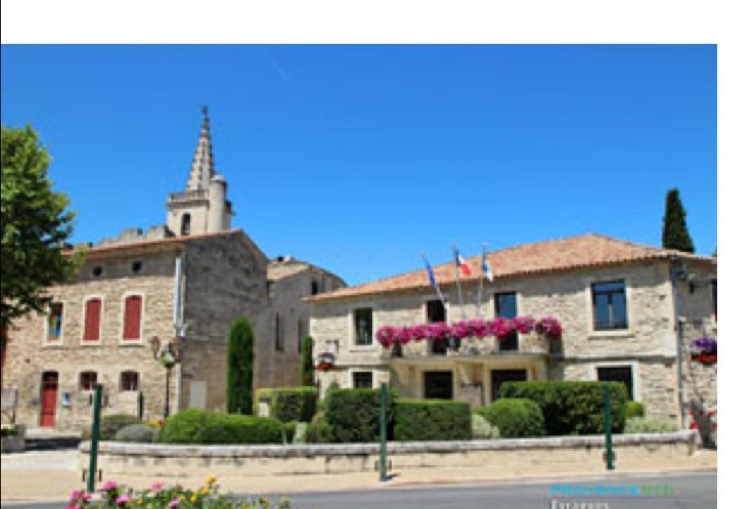 Bel Appartement 2 Chambres Au Coeur Du Village Eyragues Εξωτερικό φωτογραφία